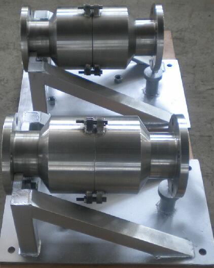 �͜������y